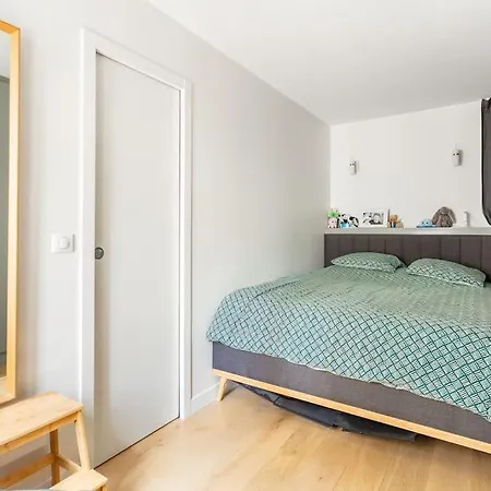 Apartment Bastille Nest In Paris